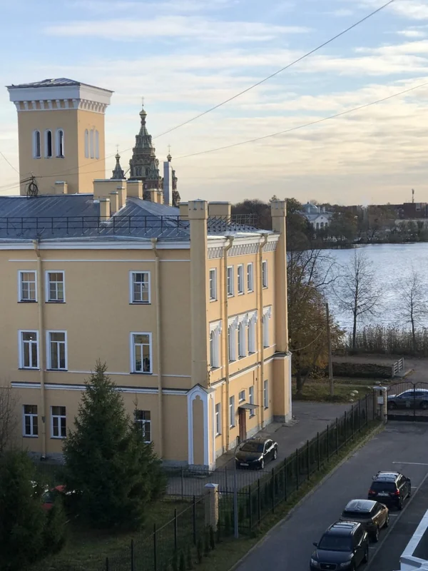 Петродворцовый р-н